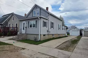 1005 19th St, Two Rivers, WI 54241 - Photo 1