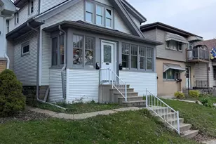2231 S 58th St, West Allis, WI 53219 - Photo 2