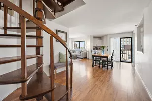 1633 N Prospect Ave, Milwaukee, WI 53202 - Photo 14