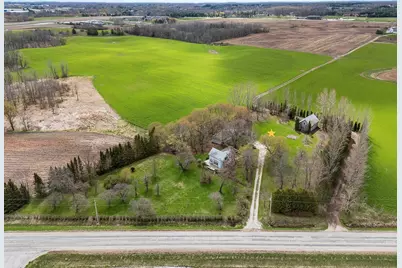 7047 W Custer St, Manitowoc, WI 54220 - Photo 64