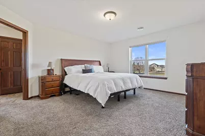 N42W22770  Beacon Ct, Pewaukee, WI 53072 - Photo 30