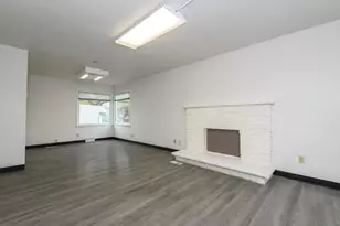208 Wright St, Waukesha, WI 53186 - Photo 36