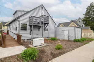 208 Wright St, Waukesha, WI 53186 - Photo 30