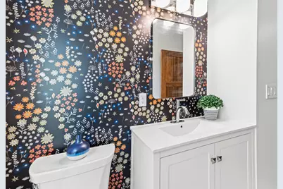 2611 S Austin St, Milwaukee, WI 53207 - Photo 38