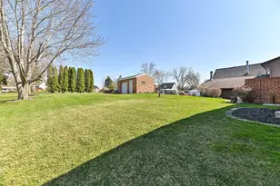 25922 W Loomis Rd, Racine, WI 53185 - Photo 44