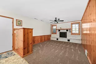 25922 W Loomis Rd, Racine, WI 53185 - Photo 36