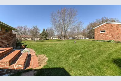 25922 W Loomis Rd, Racine, WI 53185 - Photo 46