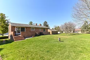 25922 W Loomis Rd, Racine, WI 53185 - Photo 46