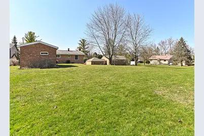 25922 W Loomis Rd, Racine, WI 53185 - Photo 44