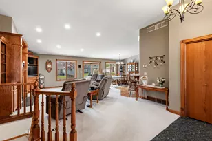 489 Braatz Dr, Kewaskum, WI 53040 - Photo 4