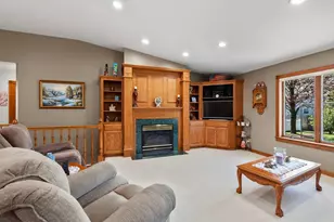 489 Braatz Dr, Kewaskum, WI 53040 - Photo 6