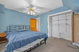 2617 S 99th St, West Allis, WI 53227 - Photo 14