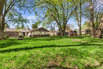 524 E Forest Hill Ave, Oak Creek, WI 53154 - Photo 30