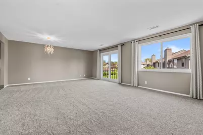 1521  Windsor Way #8, Racine, WI 53406 - Photo 12