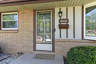 5416 S Elaine Ave, Cudahy, WI 53110 - Photo 8