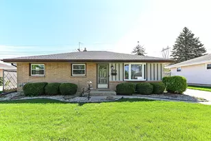 5416 S Elaine Ave, Cudahy, WI 53110 - Photo 6