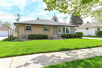 5416 S Elaine Ave, Cudahy, WI 53110 - Photo 2
