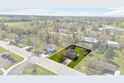 823  Tyler Rd, Howards Grove, WI 53083 - Photo 24