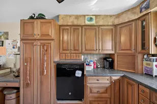 823 Tyler Rd, Howards Grove, WI 53083 - Photo 4