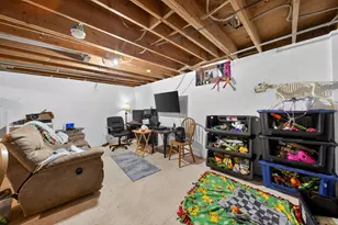 823 Tyler Rd, Howards Grove, WI 53083 - Photo 14