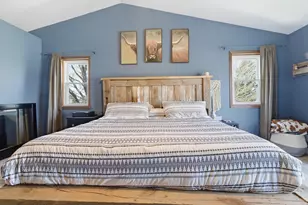 1140 Ellys Way, Slinger, WI 53086 - Photo 16