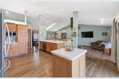 1140  Ellys Way -, Slinger, WI 53086 - Photo 6