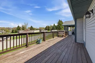 1140 Ellys Way, Slinger, WI 53086 - Photo 20