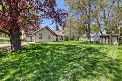 5518 S 110th St, Hales Corners, WI 53130 - Photo 8