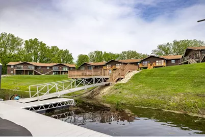 1341  Lauderdale Pl, Onalaska, WI 54650 - Photo 14