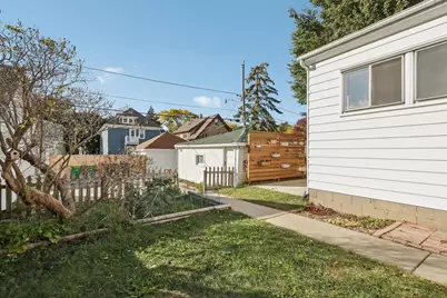 4533 N Bartlett Ave, Shorewood, WI 53211 - Photo 18