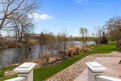 849  Whisper Falls Ln, Menasha, WI 54952 - Photo 4