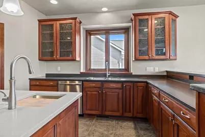 849  Whisper Falls Ln, Menasha, WI 54952 - Photo 22