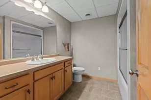 849 Whisper Falls Ln, Menasha, WI 54952 - Photo 50
