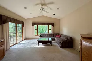 2146 Waverly Ct, Sheboygan, WI 53083 - Photo 14