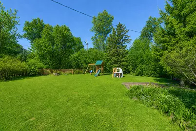 8449 N Lake Dr, Bayside, WI 53217 - Photo 22