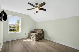 W143N9776 Ridgewood Ln, Germantown, WI 53022 - Photo 20