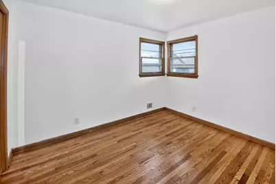 10117 W Cleveland Ave #10119, West Allis, WI 53227 - Photo 8