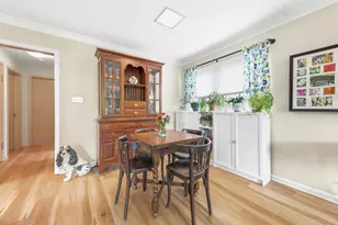 8831 W Hawthorne Ave, Wauwatosa, WI 53226 - Photo 24