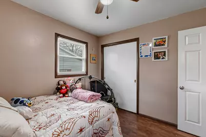1666  Dellwood Ct, Grafton, WI 53024 - Photo 14