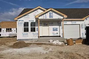 630 Harvest Ln, Hartford, WI 53027 - Photo 1