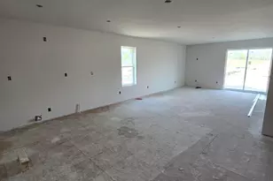 630 Harvest Ln, Hartford, WI 53027 - Photo 4