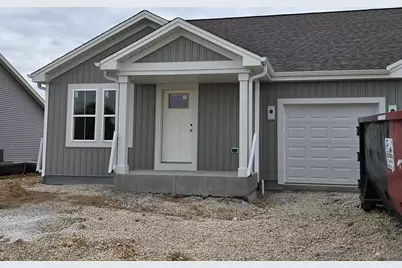 630  Harvest Ln, Hartford, WI 53027 - Photo 1