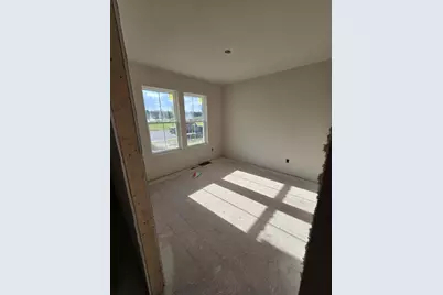 630  Harvest Ln, Hartford, WI 53027 - Photo 6