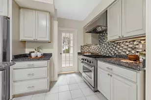 4213 N Larkin St, Shorewood, WI 53211 - Photo 20