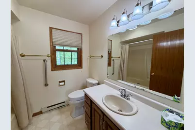 2146  Waverly Ct, Sheboygan, WI 53083 - Photo 28