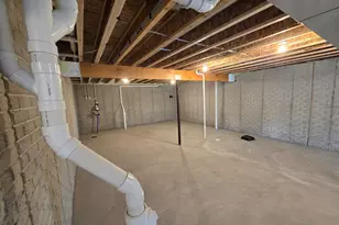 W219N16225 Primrose Ct, Jackson, WI 53037 - Photo 16