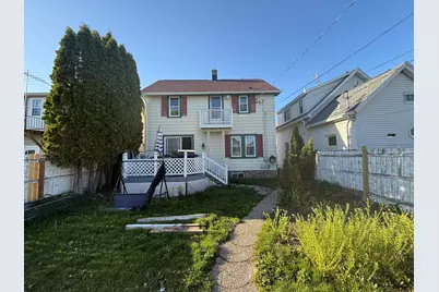 1345  Annie Ct, Sheboygan, WI 53083 - Photo 8