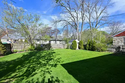 6469 N Garden Grove Ln, Glendale, WI 53209 - Photo 30