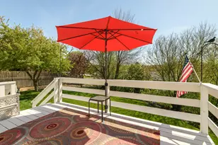1801 Erin Ln, Waukesha, WI 53188 - Photo 38