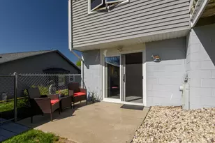 1801 Erin Ln, Waukesha, WI 53188 - Photo 40
